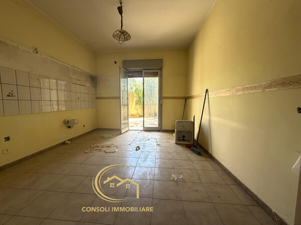 Calatabiano, piano rialzato con cortile